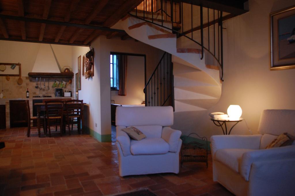 Agriturismo Podere Alberese アッシャーノ 部屋 写真